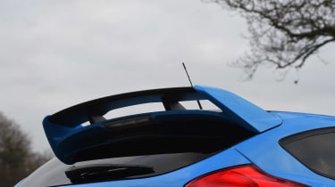 Ford Focus RS Mountune - spoiler