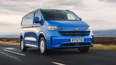 Volkswagen Transporter - front tracking
