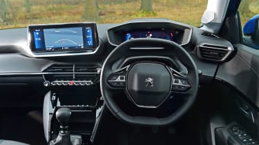 Peugeot 208 - interior