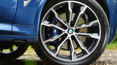 BMW X3 M40i - wheel