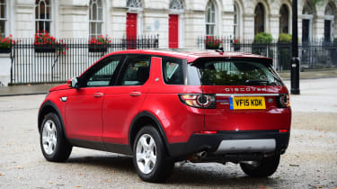 Land Rover Discovery Sport - rear static