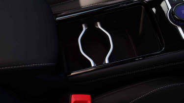 Volkswagen Tiguan - cup holder detail