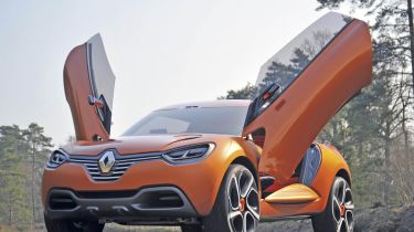 Renault Captur front doors