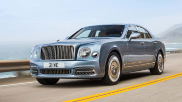 Bentley Mulsanne 2016 - Signature front tracking 2 crop