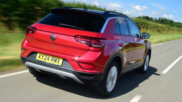 Volkswagen T-Roc - rear tracking 