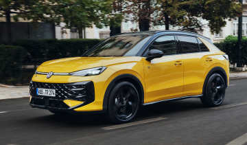 Volkswagen T-Roc - front