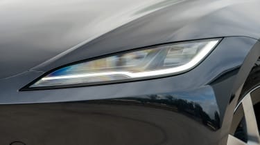 Tesla Model 3 - new headlights