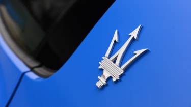 Maserati MC20 - Trident badge