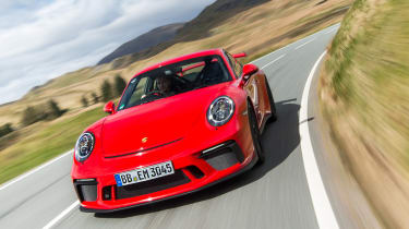 Porsche 911 GT3 - front tracking