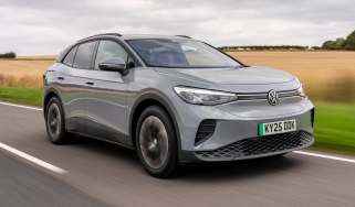 Volkswagen ID.4 - front tracking