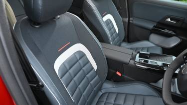 Citroen e-C5 Aircross - front seats