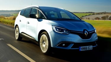 Renault Grand Scenic - front