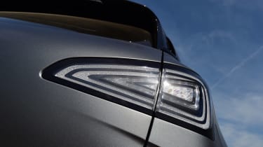Hyundai Nexo - rear light