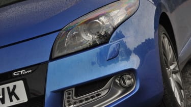 Renault Megane Sport Tourer headlight
