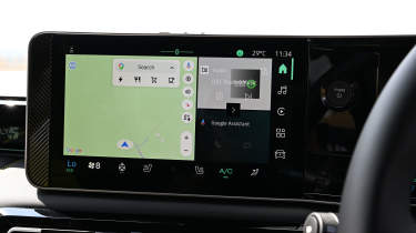 Renault 5 - screen