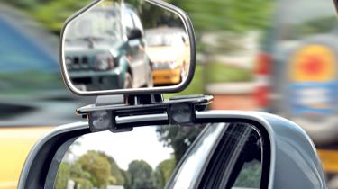 Blind Spot Mirror Test Auto Express, Can You Use Blind Spot Mirrors On Driving Test