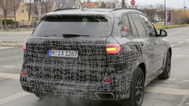 BMW X5 2018 spy rear