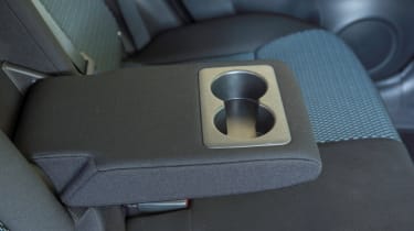 Nissan Note cupholders