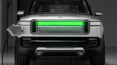 Rivian R1S - charging