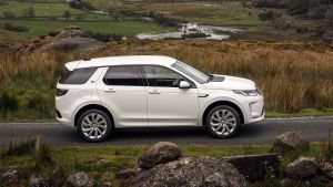 Land%20Rover%20Discovery%20Sport%20P300e%20PHEV%202020-13.jpg