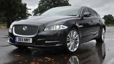 Jaguar XJ L front three-quarters