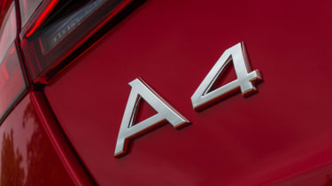 Audi A4 S Line - badge