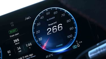 Mercedes GLB electric - range readout