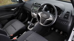 Hyundai%20ix20.jpg