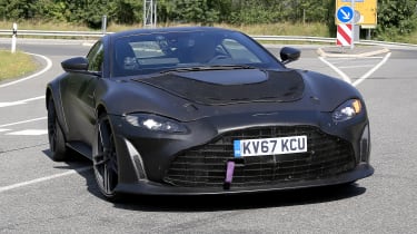 Aston Martin Vantage V12 - front