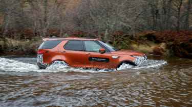 Land Rover Discovery prototype - side water