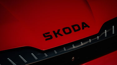 Skoda Enyaq vRS - bonnet badge