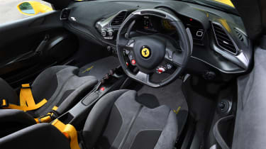Ferrari 488 Pista - cabin