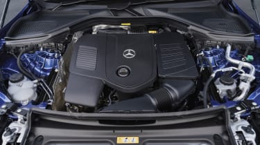 Mercedes GLC - engine