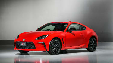 New Toyota GR86 sports car revealed