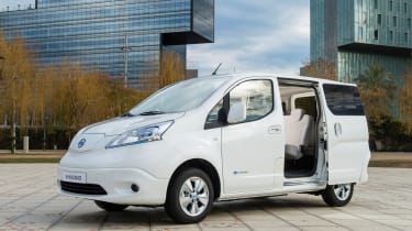 Nissan e-NV200 static