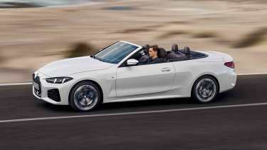 BMW 4 Series Convertible - side panning