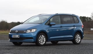 Used Volkswagen Touran - front
