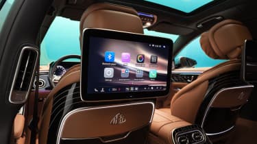 Mercedes-Maybach S-Class - rear screen