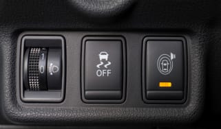 Nissan Note traction control
