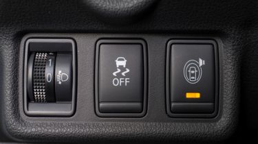 Nissan Note traction control