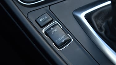 BMW 335i GT sport button