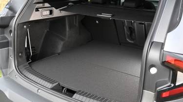 New Dacia Bigster 4x4 - boot 