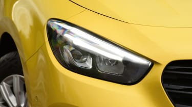 Mercedes E-Citan - headlight