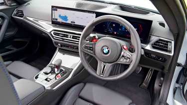 BMW M2 - dashboard