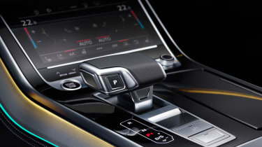 Audi Q8 facelift - interior