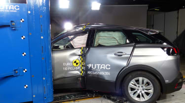 Peugeot 3008 safety NCAP test
