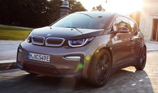 BMW i3 120Ah - front tracking