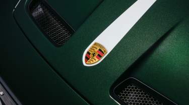 Porsche 911 GT3 Earls Court 51 Edition - Porsche badge