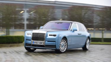 Building a Rolls-Royce Phantom - front action