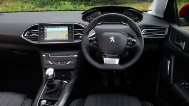 Peugeot 308 SW long termer interior